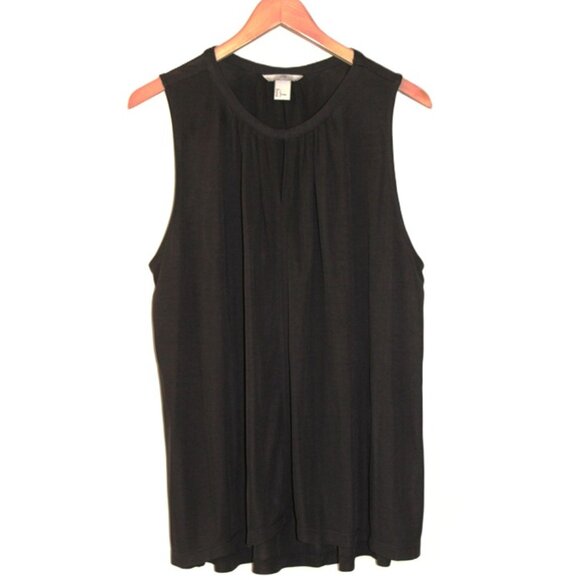 H&M Smocked Keyhole-Accent Sleeveless Blouse in Black (Large) - Picture 1 of 6